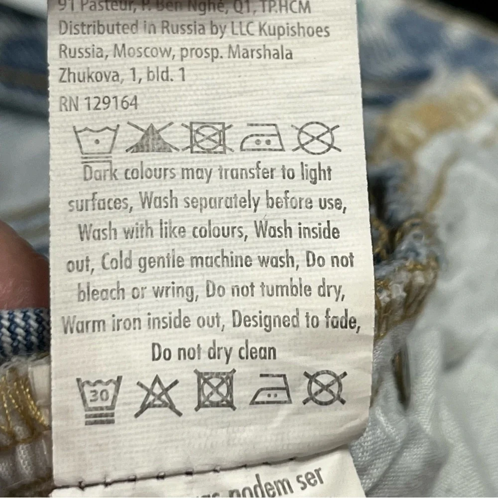 Cotton On high rise cropped distressed raw hem 100% recycled cotton jeans, US4.